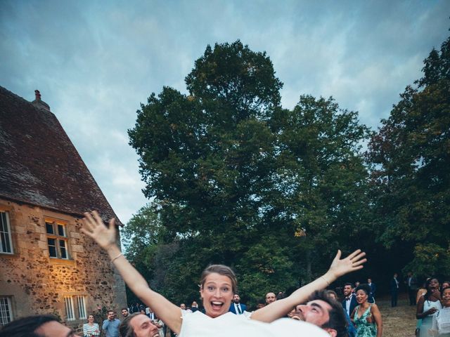Le mariage de Thibault et Amandine à Franchesse, Allier 37