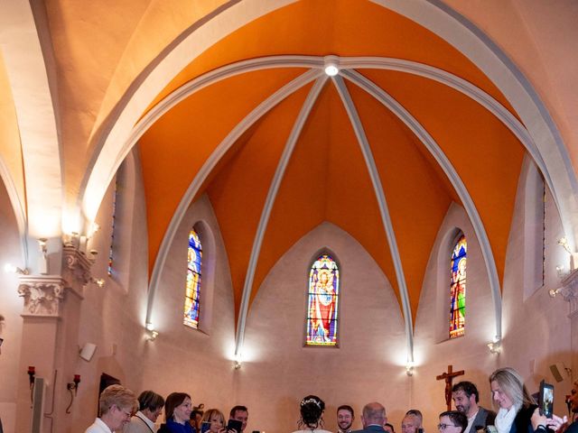 Le mariage de Maxime et Alexandrine à Marlieux, Ain 30
