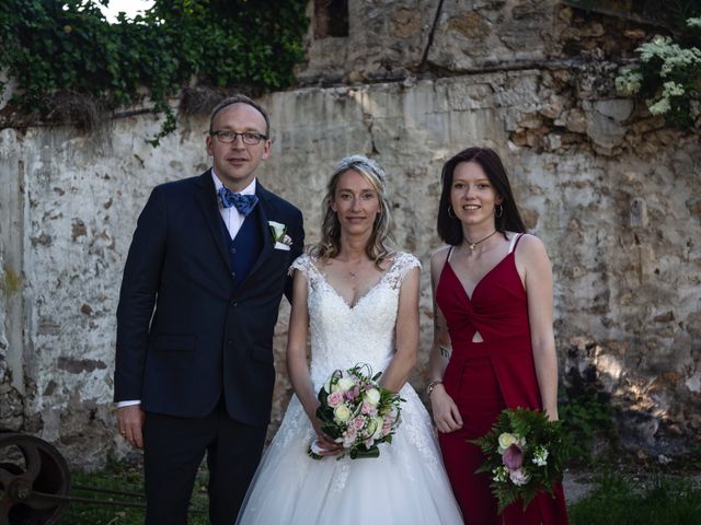 Le mariage de Jérôme et Nathalie à Moissy-Cramayel, Seine-et-Marne 102