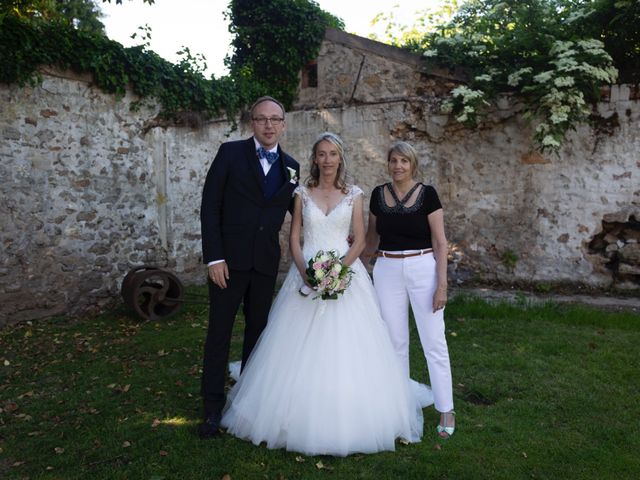 Le mariage de Jérôme et Nathalie à Moissy-Cramayel, Seine-et-Marne 105