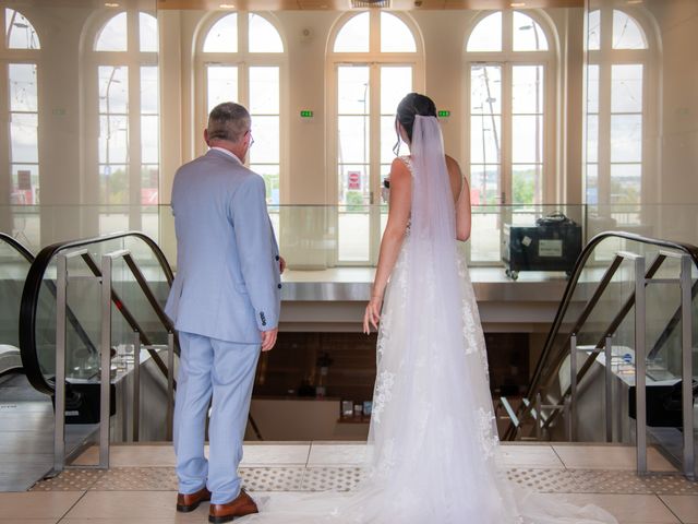 Le mariage de Aurélien et Justine à Noisy-le-Grand, Seine-Saint-Denis 93