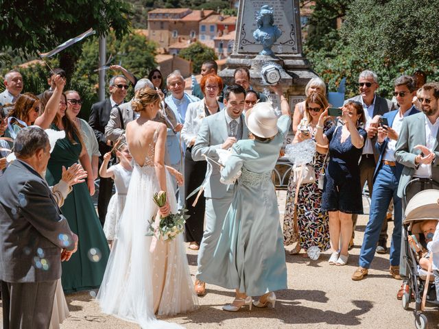 Le mariage de Nicolas et Élodie à Bormes-les-Mimosas, Var 62
