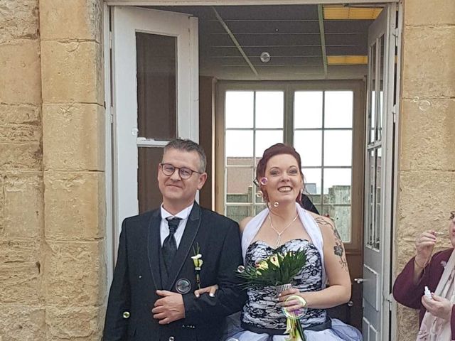 Le mariage de Olivier et Natacha à Cauvicourt, Calvados 4