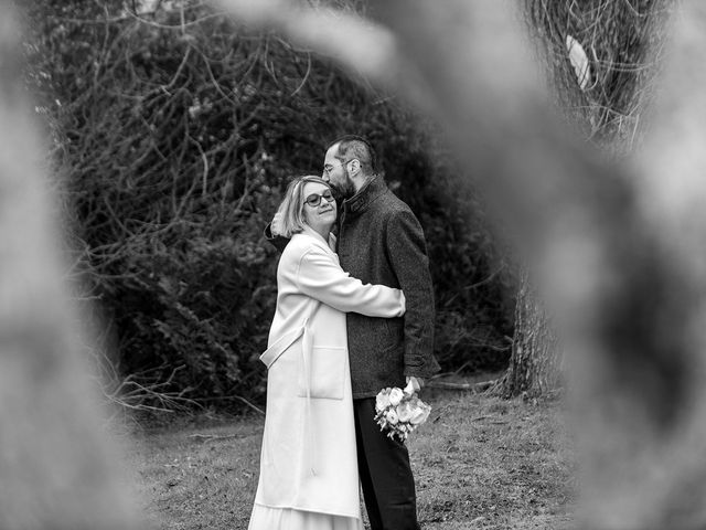 Le mariage de Guillaume et Sandrine à Broué, Eure-et-Loir 31