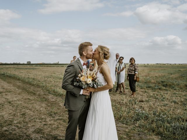 Le mariage de Florent et Emeline à Dunkerque, Nord 34