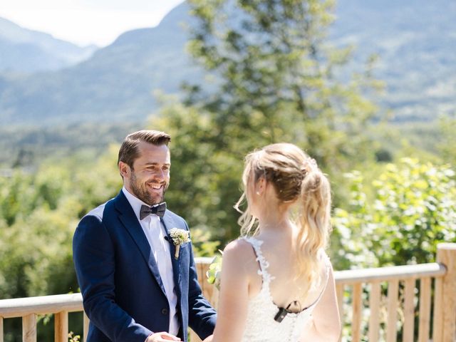 Le mariage de Thibault et Charlotte à Saint-Sixt, Haute-Savoie 41