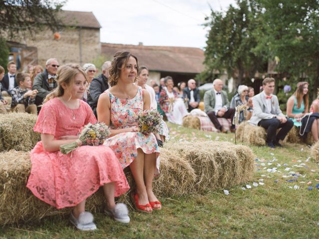 Le mariage de Jamie et Megan à Bertignat, Puy-de-Dôme 22