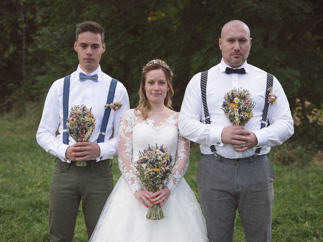 Le mariage de Jamie et Megan à Bertignat, Puy-de-Dôme 30