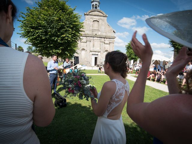 Le mariage de Luc et Marion à Salins-les-Bains, Jura 25