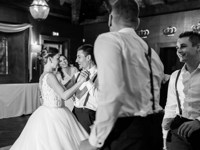 Le mariage de Thibault et Anais à Tournai, Hainaut 25