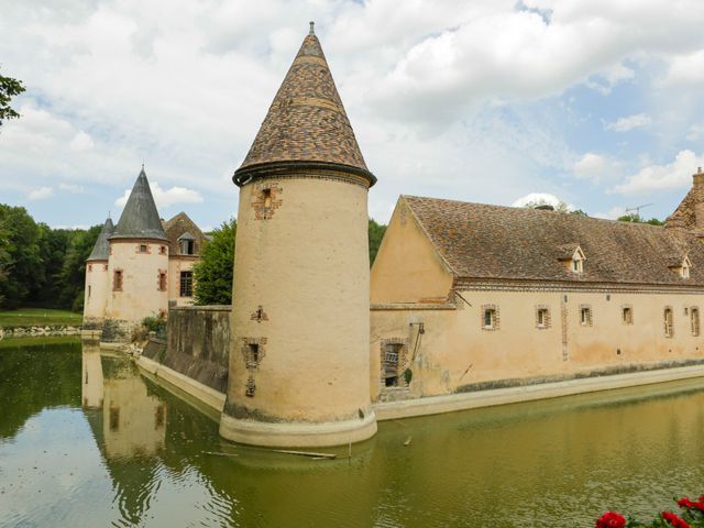 Le mariage de Benoit et Angela à Chevillon, Yonne 3