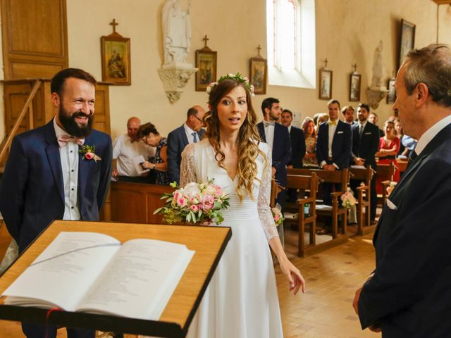 Le mariage de Benoit et Angela à Chevillon, Yonne 17