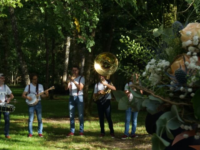 Le mariage de Olivier et Mélodie à Méry-ès-Bois, Cher 2