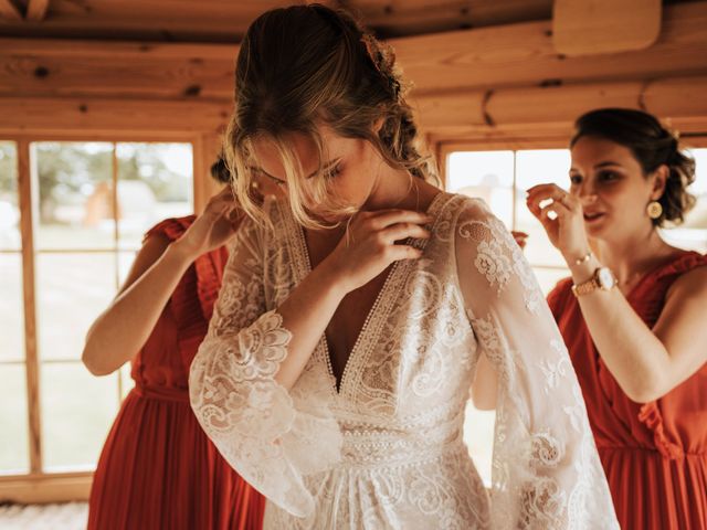 Le mariage de Corentin et Coralie à Bouère, Mayenne 17