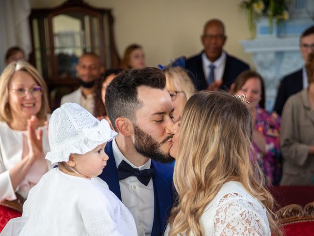 Le mariage de Guillaume et Laura à Saint-Lambert-la-Potherie, Maine et Loire 5