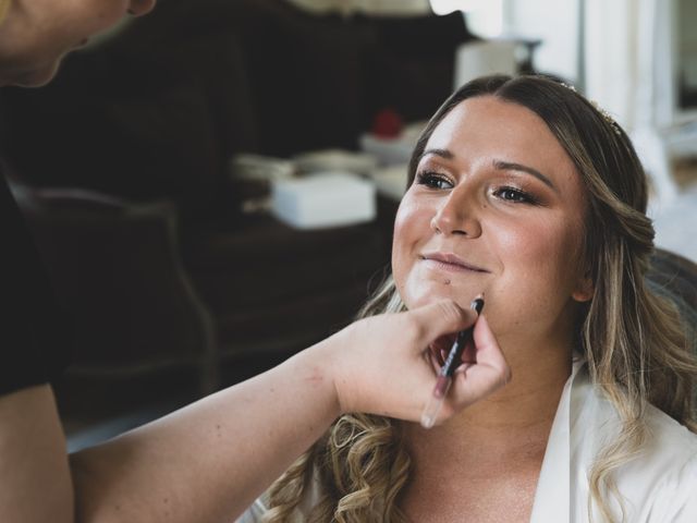 Le mariage de Guillaume et Laura à Saint-Lambert-la-Potherie, Maine et Loire 35