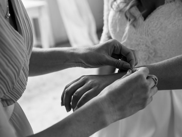 Le mariage de Guillaume et Laura à Saint-Lambert-la-Potherie, Maine et Loire 44