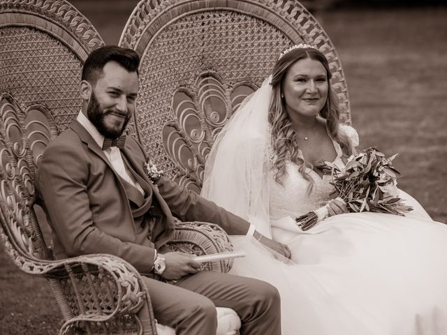 Le mariage de Guillaume et Laura à Saint-Lambert-la-Potherie, Maine et Loire 55