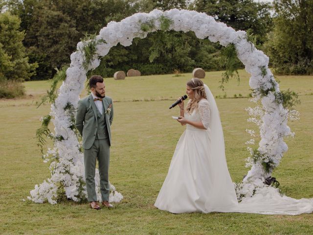 Le mariage de Guillaume et Laura à Saint-Lambert-la-Potherie, Maine et Loire 63