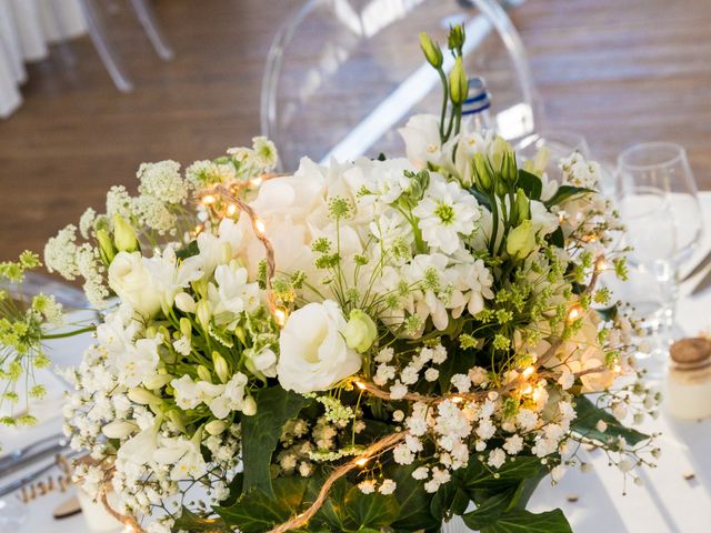 Le mariage de Guillaume et Laura à Saint-Lambert-la-Potherie, Maine et Loire 101