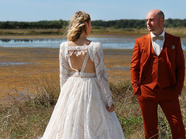 Le mariage de Alexis et Sasha à Moutiers-sur-le-Lay, Vendée 14