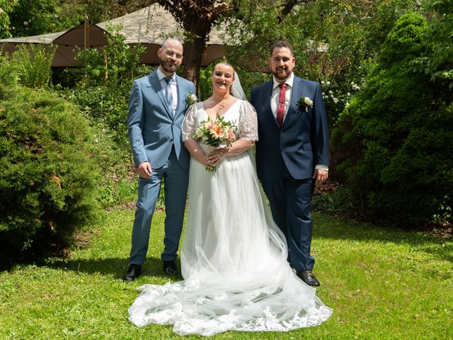 Le mariage de Gaetan et Cindy à Hagenthal-le-Bas, Haut Rhin 18
