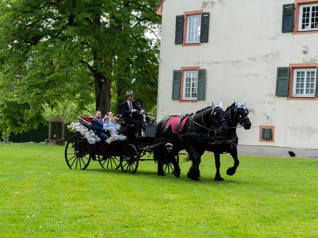 Le mariage de Gaetan et Cindy à Hagenthal-le-Bas, Haut Rhin 68