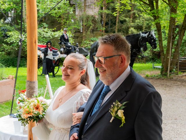 Le mariage de Gaetan et Cindy à Hagenthal-le-Bas, Haut Rhin 102