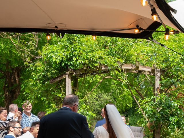 Le mariage de Gaetan et Cindy à Hagenthal-le-Bas, Haut Rhin 103