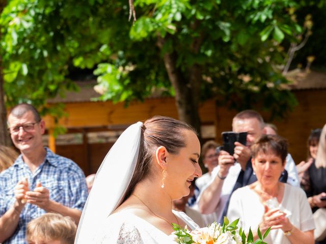 Le mariage de Gaetan et Cindy à Hagenthal-le-Bas, Haut Rhin 104