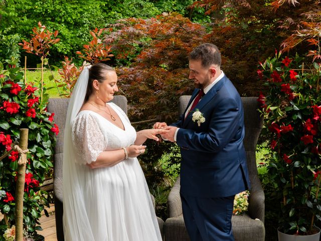 Le mariage de Gaetan et Cindy à Hagenthal-le-Bas, Haut Rhin 164