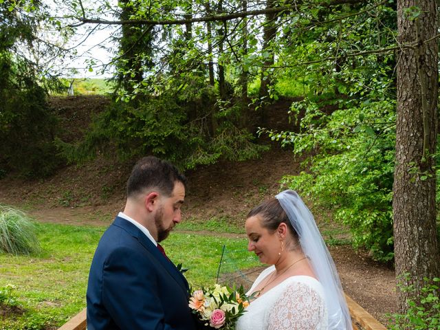Le mariage de Gaetan et Cindy à Hagenthal-le-Bas, Haut Rhin 308
