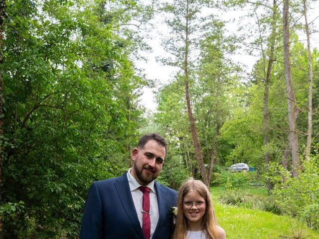 Le mariage de Gaetan et Cindy à Hagenthal-le-Bas, Haut Rhin 330