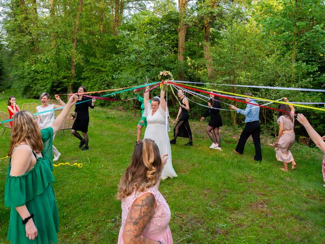 Le mariage de Gaetan et Cindy à Hagenthal-le-Bas, Haut Rhin 335
