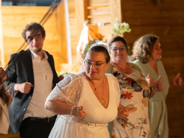 Le mariage de Gaetan et Cindy à Hagenthal-le-Bas, Haut Rhin 356