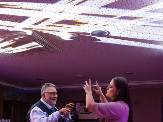 Le mariage de Gaetan et Cindy à Hagenthal-le-Bas, Haut Rhin 366