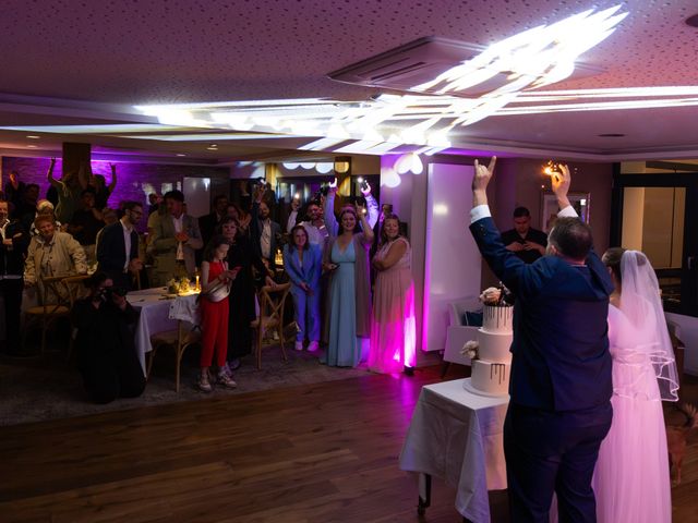 Le mariage de Gaetan et Cindy à Hagenthal-le-Bas, Haut Rhin 379