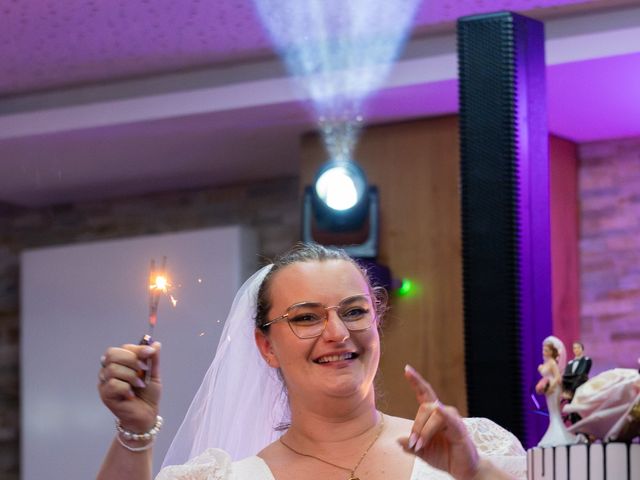 Le mariage de Gaetan et Cindy à Hagenthal-le-Bas, Haut Rhin 380