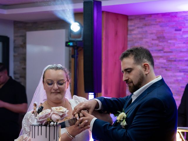 Le mariage de Gaetan et Cindy à Hagenthal-le-Bas, Haut Rhin 383