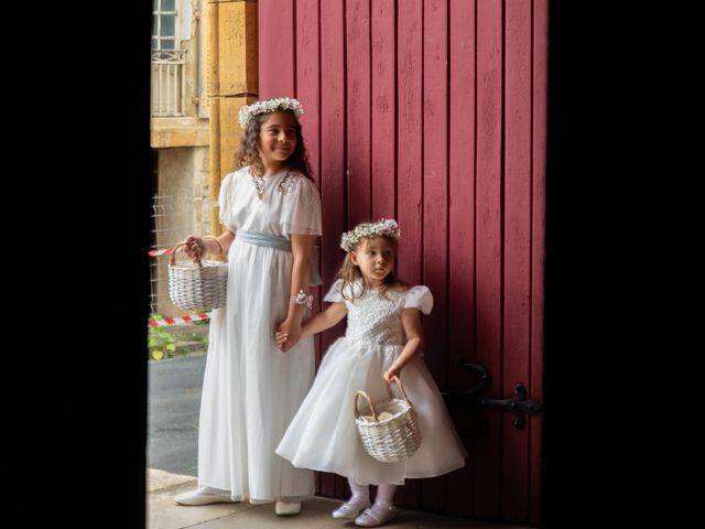 Le mariage de Florian et Natalia à Excideuil, Dordogne 44