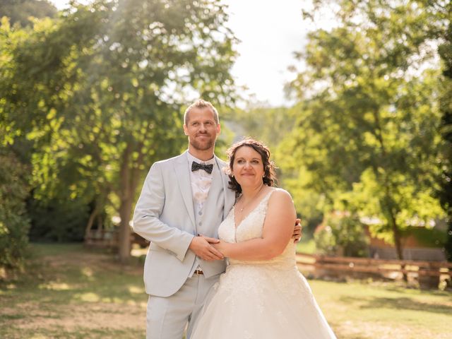 Le mariage de Gaetan et Morgane à Tournon-sur-Rhône, Ardèche 82