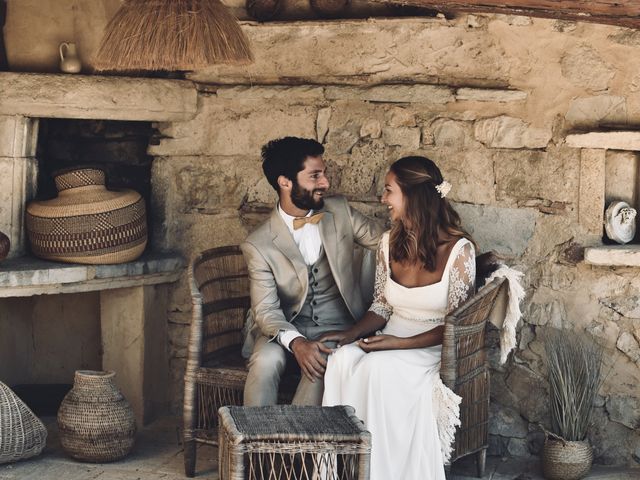 Le mariage de Clément et Laura à Rochefort-du-Gard, Gard 31