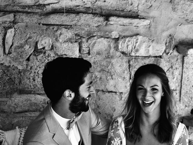 Le mariage de Clément et Laura à Rochefort-du-Gard, Gard 35