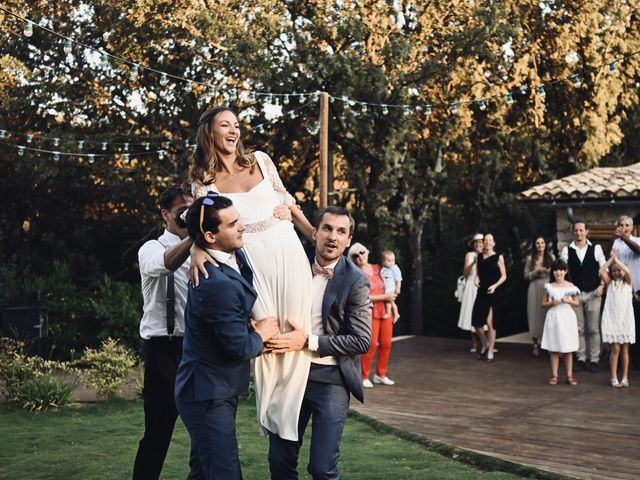 Le mariage de Clément et Laura à Rochefort-du-Gard, Gard 127