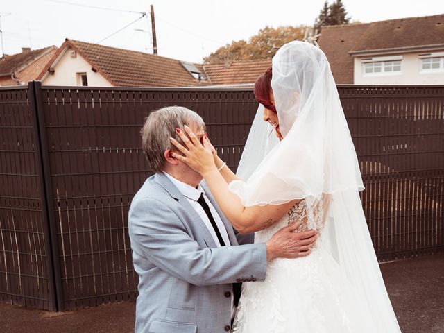 Le mariage de Christelle et Samson à Chaumont-en-Vexin, Oise 45