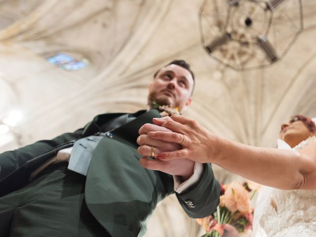 Le mariage de Christelle et Samson à Chaumont-en-Vexin, Oise 91