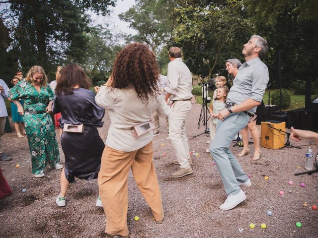 Le mariage de Benjamin et Julie à Sainte-Marie-de-Gosse, Landes 71