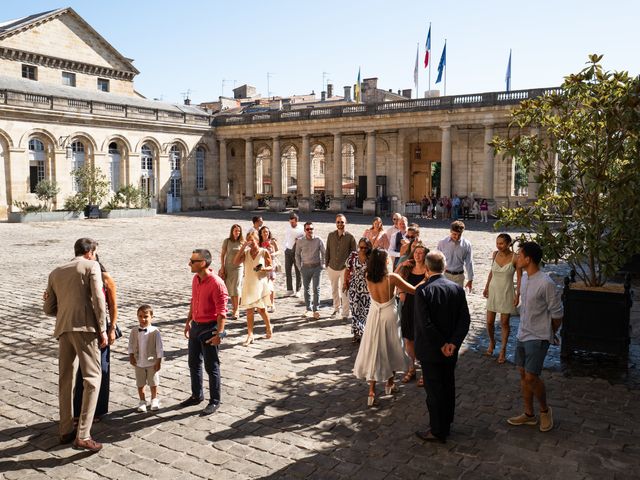 Le mariage de Florian et Sarah à SAINT SULPICE DE ROUMAGNAC, Dordogne 1