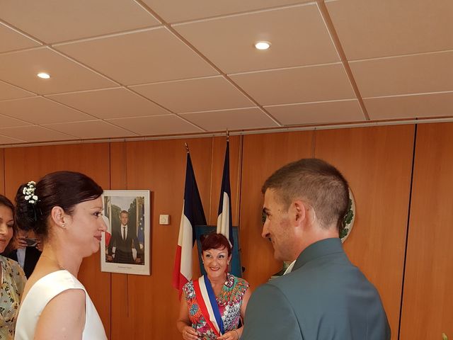 Le mariage de Ronald et Stéphanie à Nohanent, Puy-de-Dôme 3