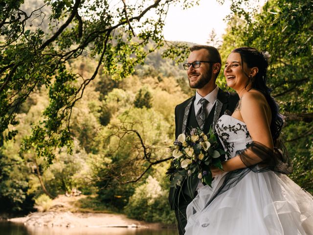 Le mariage de Marie et Maxime à Moyen-Muespach, Haut Rhin 32